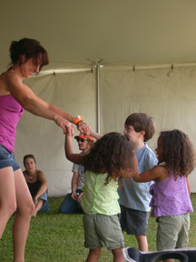 DancingKidsStingaree2008.jpg