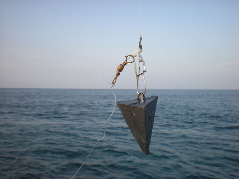 File:Pyramid fishing sinker.jpg