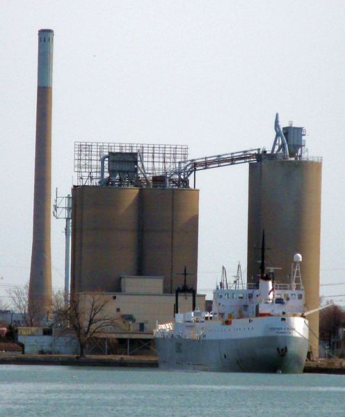 File:Stephen B. Roman moored at the Cement Works on Cherry Street, in the Keating Channel.jpg