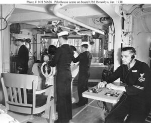 Pilothouse of the USS Brooklyn, 1938-01.jpg