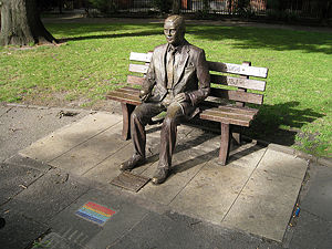 Turing memorial.jpg